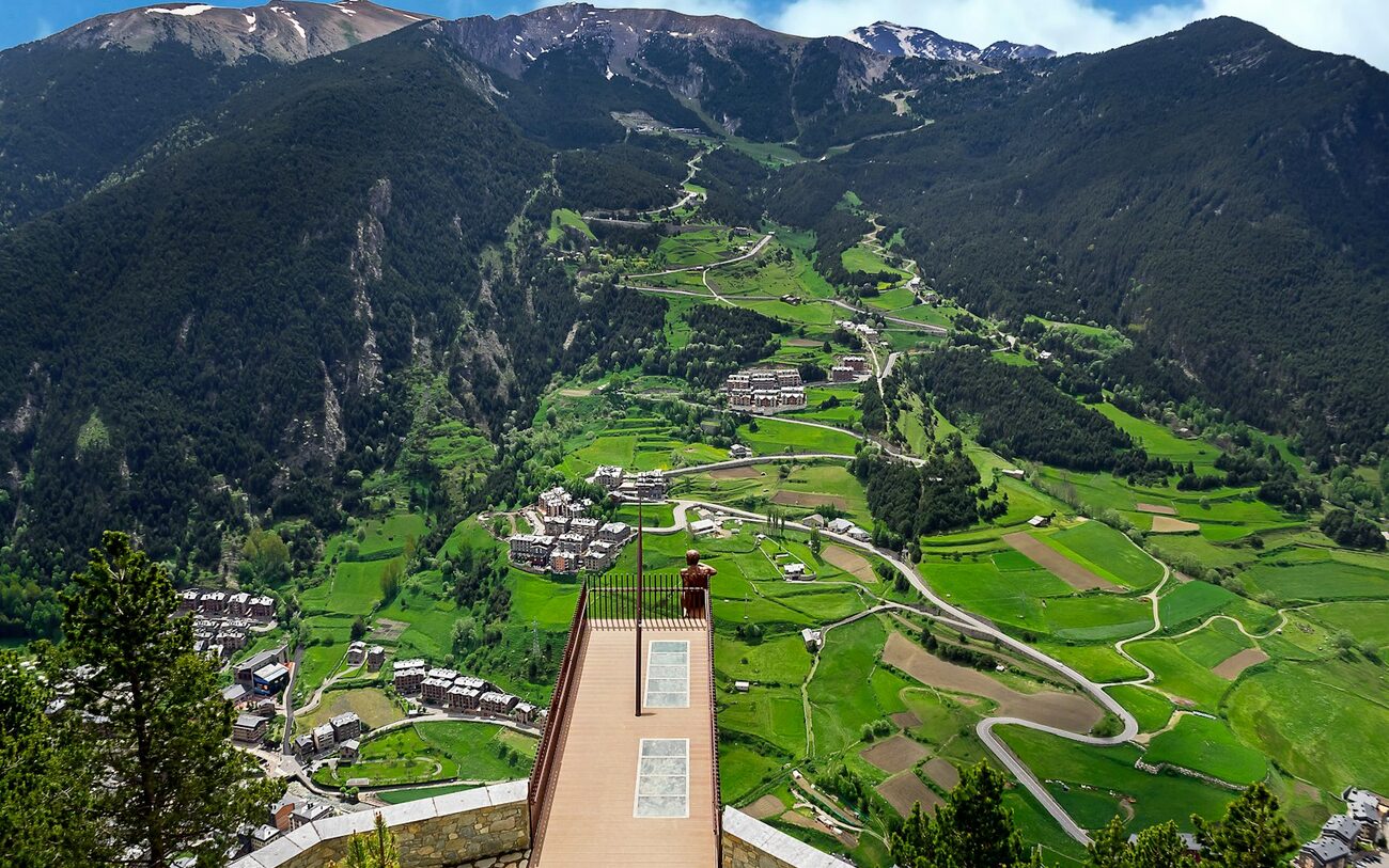 Andorra — healthcare, hospitals and insurance for expats.
