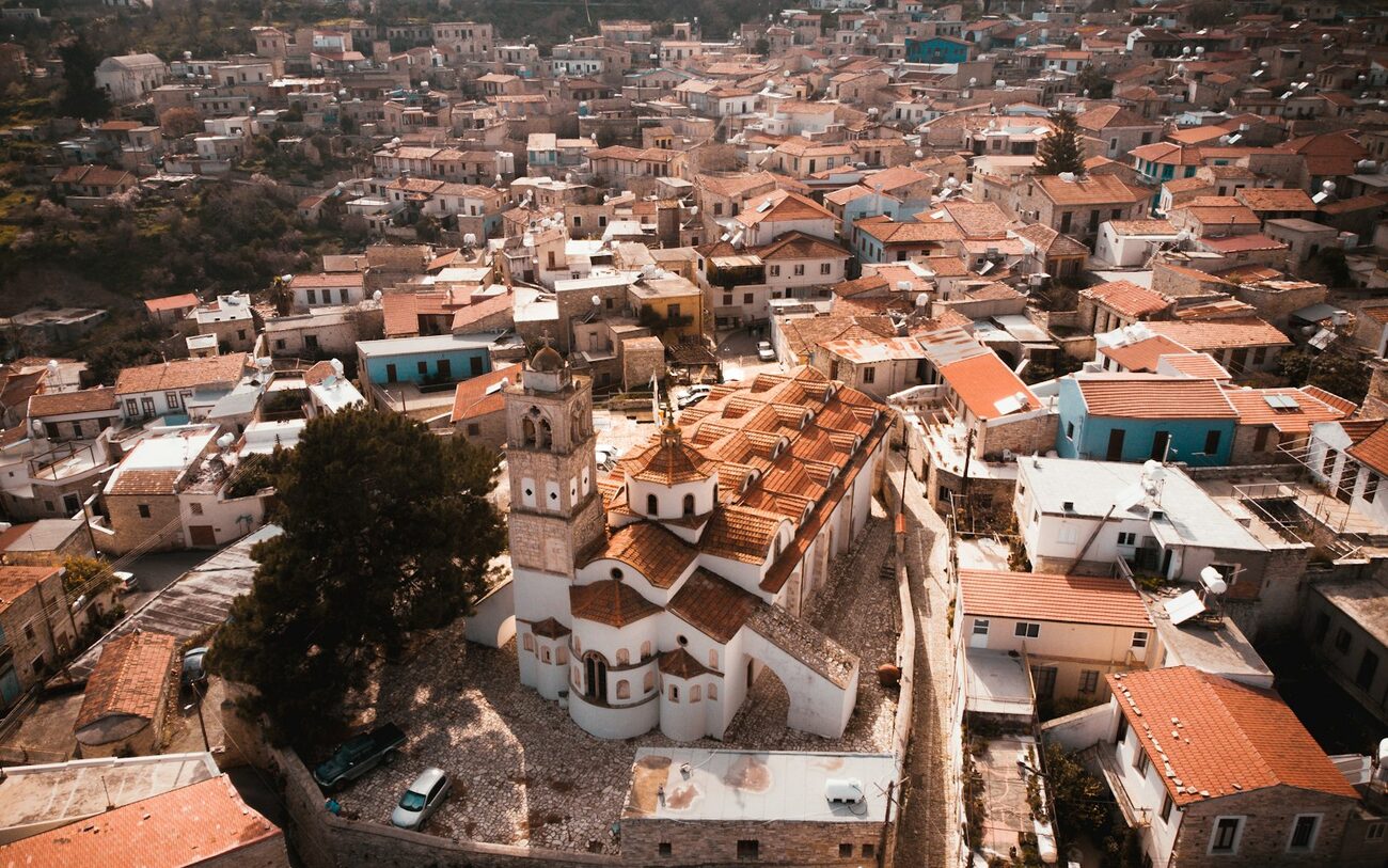 How to set up a company in Cyprus (2026): steps, 15% tax & cost