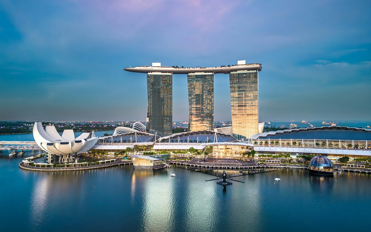 Singapore — banking and opening an account as a foreigner.